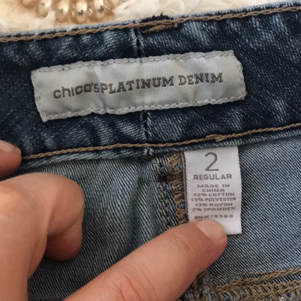 Chico's Platinum Denim Jeans size 2 (12/L) - Picture 6 of 6